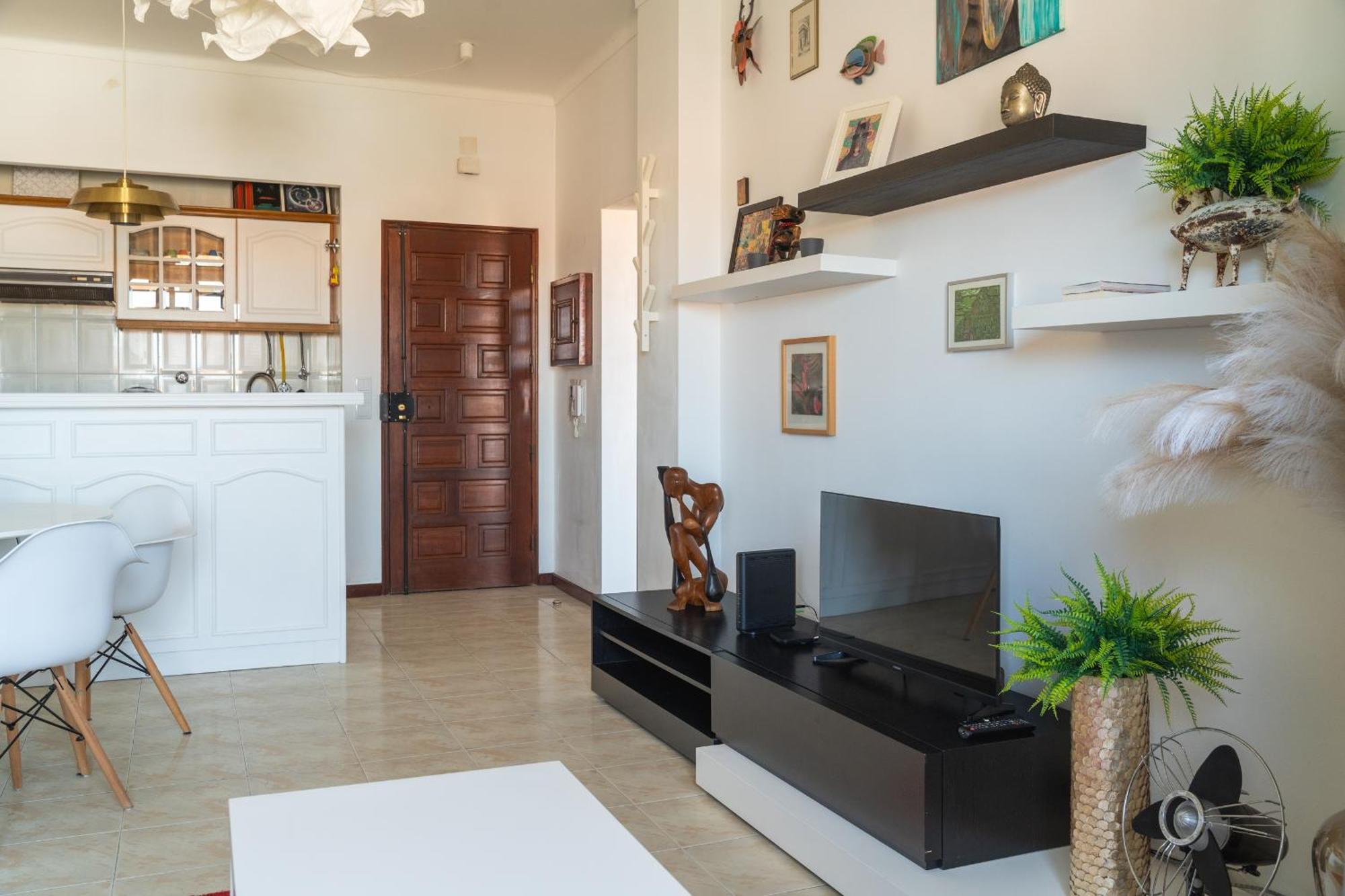 Sea View & Sundown, 150M From The Beach And Surf Spots Costa de Caparica Zewnętrze zdjęcie
