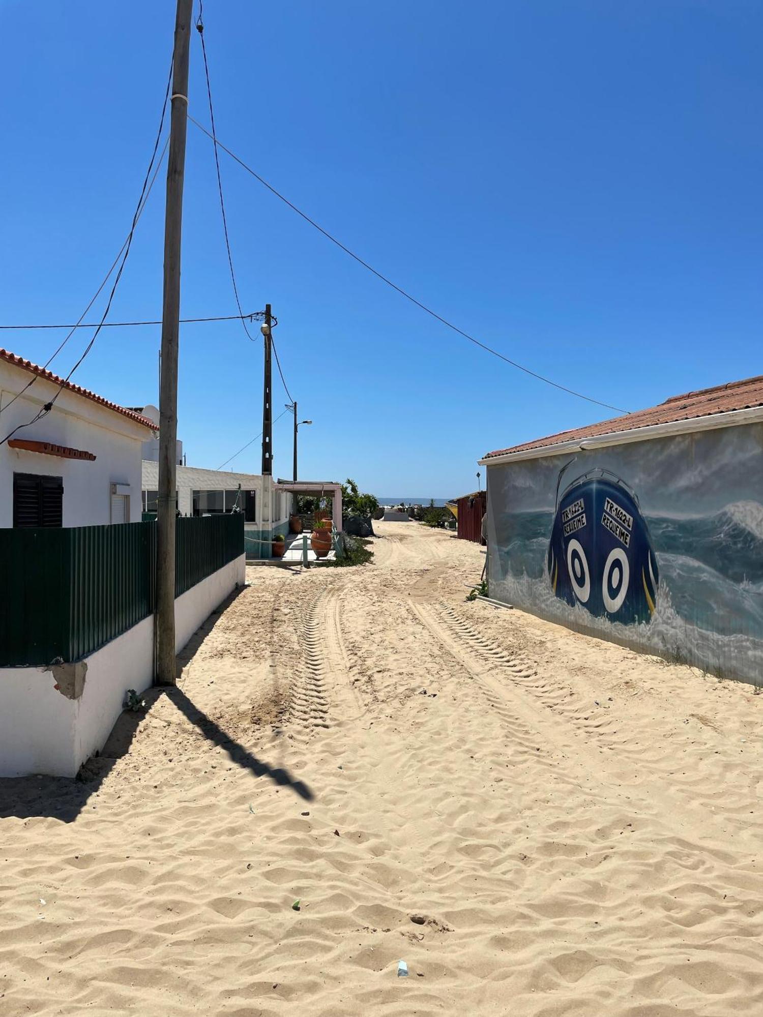 Sea View & Sundown, 150M From The Beach And Surf Spots Costa de Caparica Zewnętrze zdjęcie